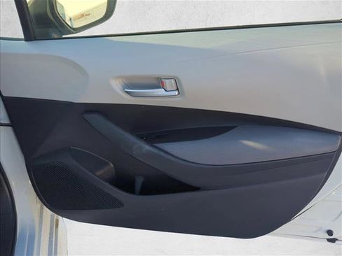 Certified 2020 Toyota Corolla LE FWD image 25