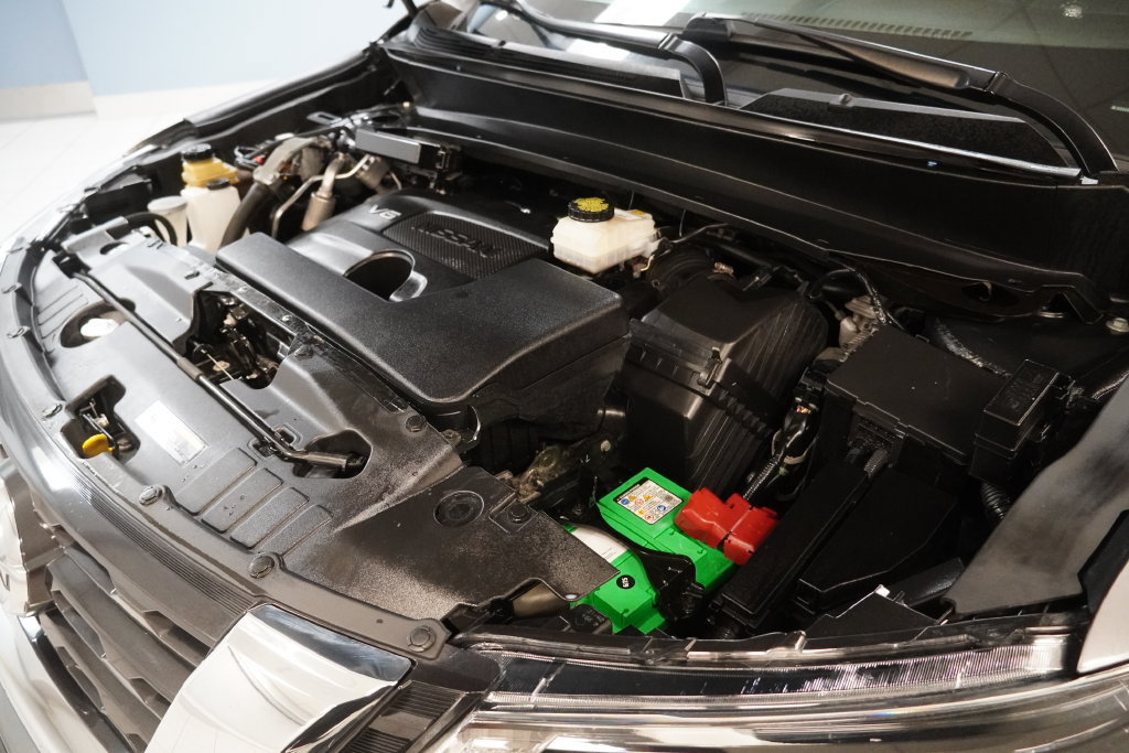 Used 2019 Nissan Pathfinder S AWD/4WD image 28