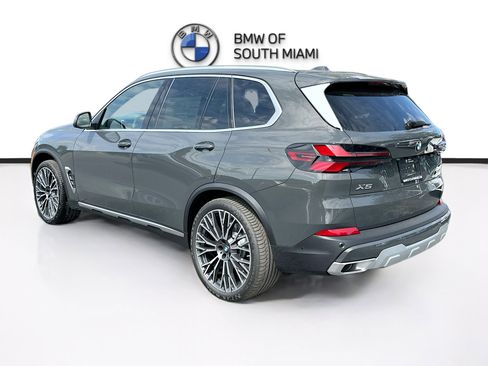 New 2026 BMW X5 sDrive40i w/ Parking Assistance Package image 4