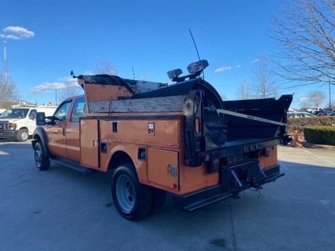 Used 2013 Ford F550 Full Dump and Plows w/ Payload Upgrade Pkg image 6