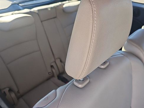 Used 2019 Honda Pilot EX-L image 6