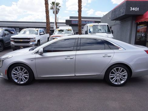 Used 2019 Cadillac XTS Luxury FWD image 3