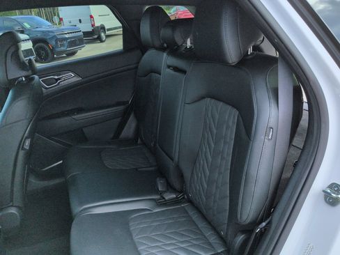 Used 2024 Kia Sportage X-Line w/ X-Line Premium Package AWD/4WD image 13