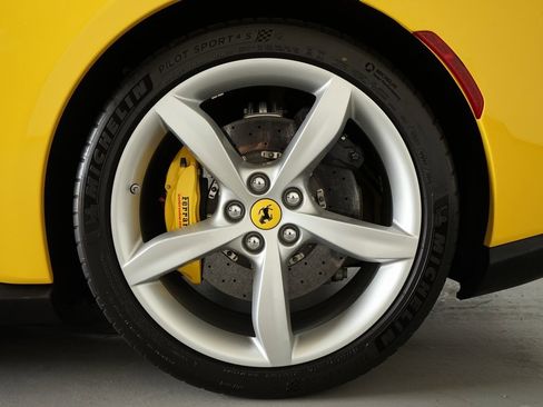 Used 2023 Ferrari Portofino M image 31