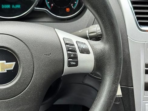 Used 2009 Chevrolet Malibu LT FWD image 23