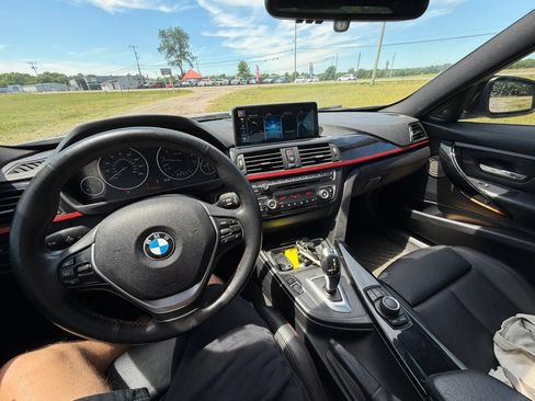 Used 2013 BMW 335i xDrive Sedan AWD/4WD image 6