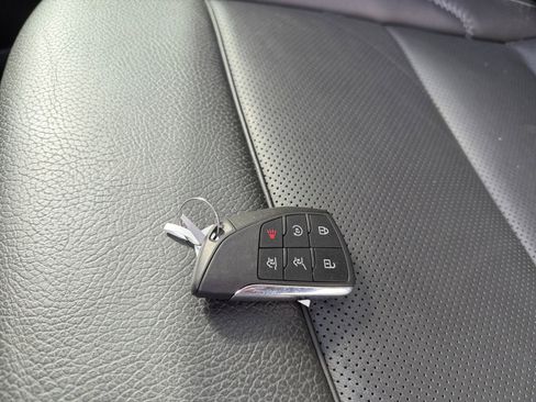 Used 2024 GMC Yukon Denali AWD/4WD image 29