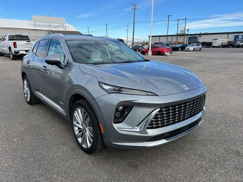 New 2026 Buick Envision Avenir image 7