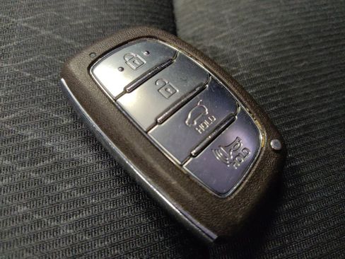 Used 2017 Hyundai Tucson Sport FWD image 32