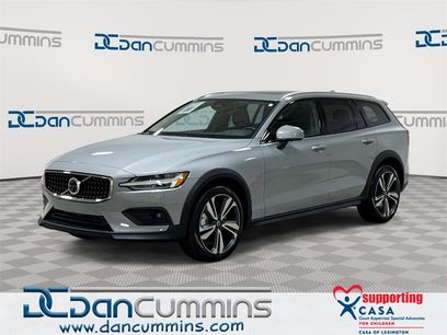 Used 2025 Volvo V60 B5 Cross Country Plus