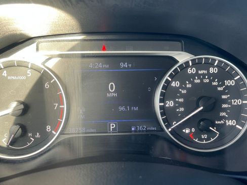 Used 2023 Nissan Altima 2.5 SV image 43