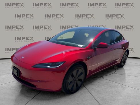Used 2025 Tesla Model 3 RWD image 1