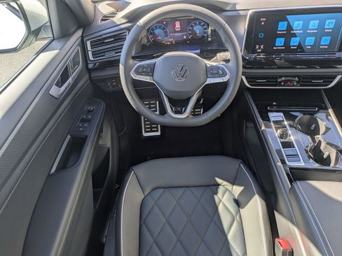 New 2026 Volkswagen Atlas Cross Sport SEL Premium R-Line AWD/4WD image 16