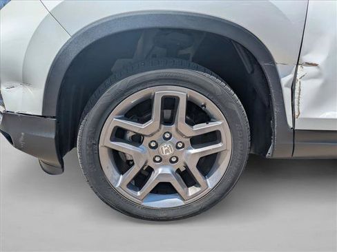 Used 2023 Honda Passport EX-L image 17