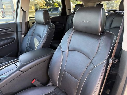 Used 2021 Buick Enclave Avenir w/ Avenir Technology Package image 24