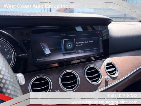 Used 2017 Mercedes-Benz E 300 image 22
