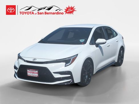 New 2026 Toyota Corolla SE image 1
