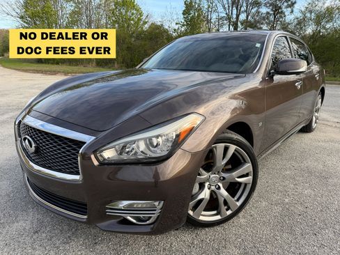 Used 2016 INFINITI Q70 L 3.7 RWD image 1