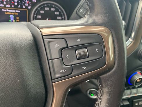 Used 2021 Chevrolet Silverado 3500 High Country image 25