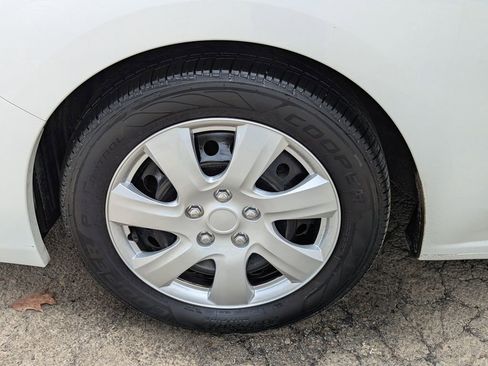 Used 2023 Subaru Impreza 2.0i image 12