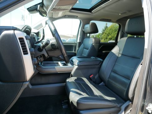 Used 2018 GMC Sierra 1500 Denali w/ Denali Ultimate Package AWD/4WD image 34