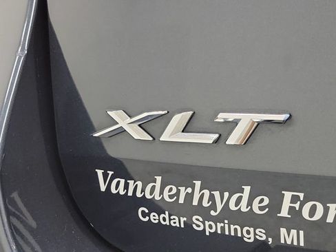 Certified 2024 Ford Explorer XLT w/ Equipment Group 202A AWD/4WD image 6