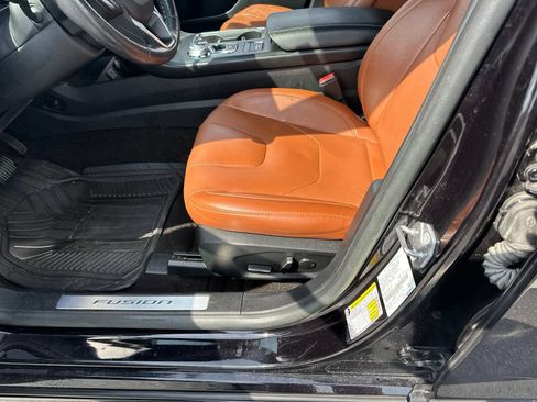 Used 2020 Ford Fusion Energi Titanium FWD image 2