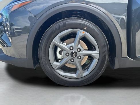 New 2026 Kia K4 FWD image 28