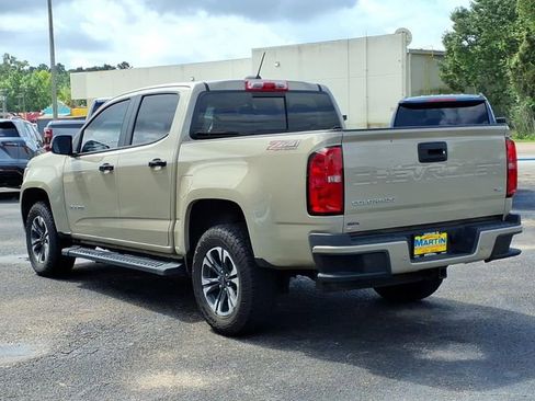 Used 2022 Chevrolet Colorado Z71 AWD/4WD image 7