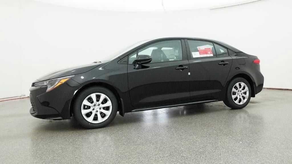 New 2026 Toyota Corolla LE FWD image 18