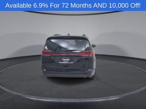 New 2026 Chrysler Pacifica Select w/ S Appearance Package FWD image 14