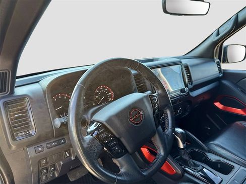 Used 2023 Nissan Frontier PRO-4X w/ Pro-4X Premium Package image 11