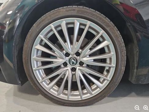 Used 2024 Lexus IS 350 F Sport RWD image 2