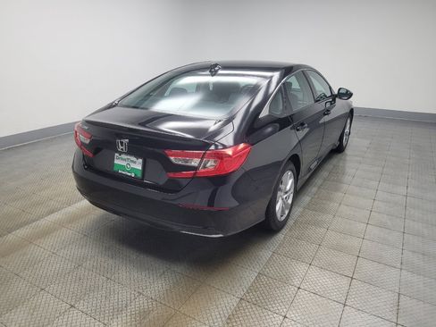 Used 2018 Honda Accord LX image 9