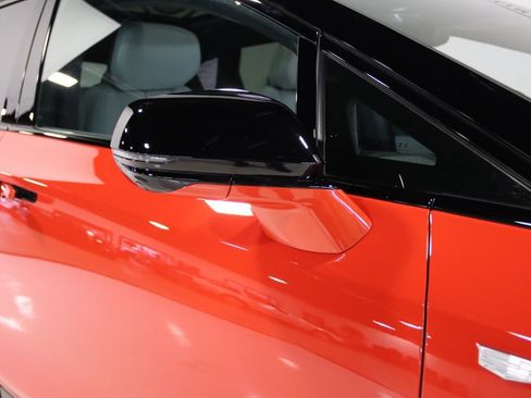 Used 2025 Cadillac Optiq Sport 2 w/ LPO, Floor Liner Package image 81