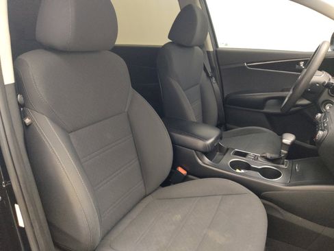 Used 2020 Kia Sorento LX image 21