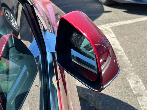 Used 2018 Tesla Model 3 Long Range image 16