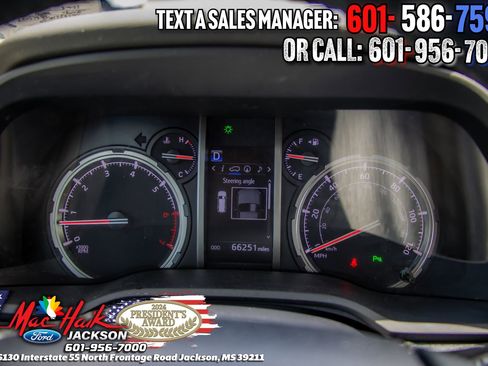 Used 2023 Toyota 4Runner Limited AWD/4WD image 15