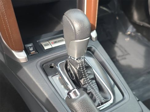 Used 2018 Subaru Forester 2.5i Touring w/ Popular Package #2 image 27