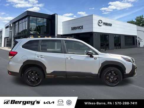 Used 2023 Subaru Forester Wilderness AWD/4WD image 5