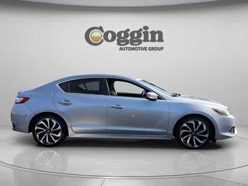 Used 2018 Acura ILX w/ Special Edition Package image 6