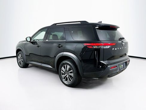 Used 2025 Nissan Pathfinder SV AWD/4WD image 5