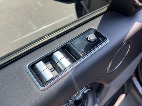 Used 2022 Land Rover Range Rover Westminster Edition AWD/4WD image 18