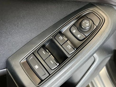 Used 2019 Subaru Impreza 2.0i Sport AWD/4WD image 4