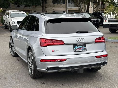 Used 2020 Audi SQ5 Premium Plus w/ Premium Plus Package AWD/4WD image 9