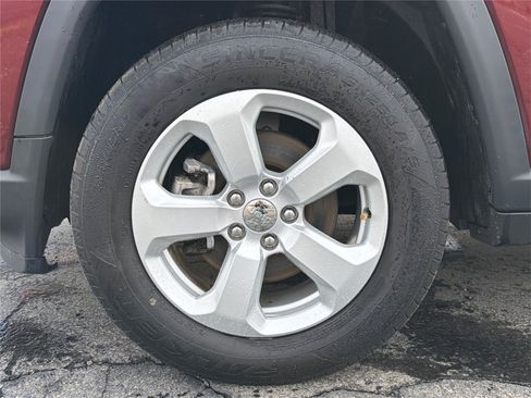 Used 2020 Jeep Compass Latitude image 28