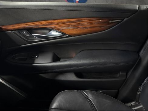 Used 2015 Cadillac Escalade Premium image 47