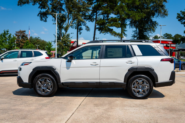 New 2026 Subaru Outback Premium AWD/4WD image 2