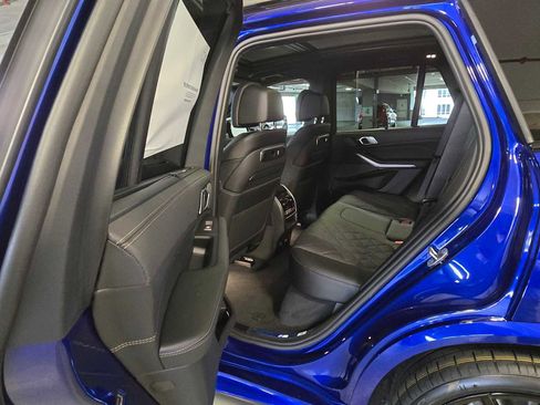 New 2026 BMW X5 M60i w/ Executive Package image 25
