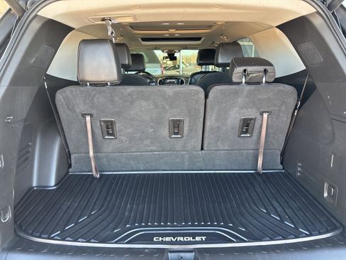 Used 2019 Chevrolet Traverse Premier w/ Driver Confidence II Package image 14